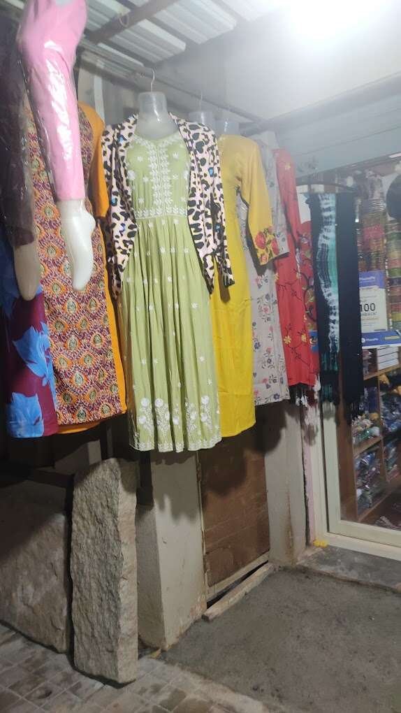 Royal Fashions